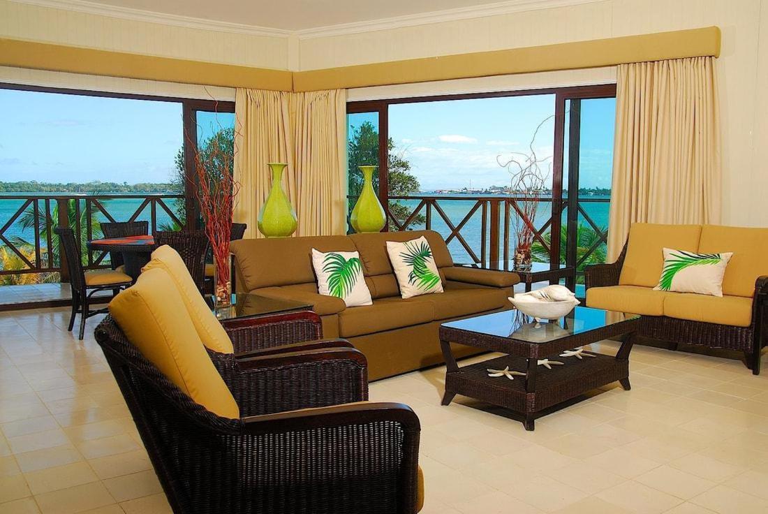 Playa Tortuga Hotel And Beach Resort Бокас Екстер'єр фото